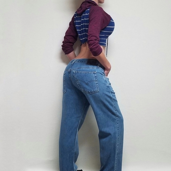 VINTAGE 90s Levi's Silver Tab Loose Fit Baggy Fit Light Wash Grunge Skater Jeans - Picture 3 of 14